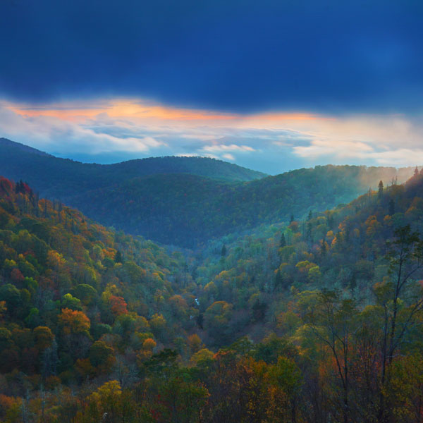 Early Autumn in the Great Smoky Mountains National Park - Landscape and National Park Photography by Daniel Ewert